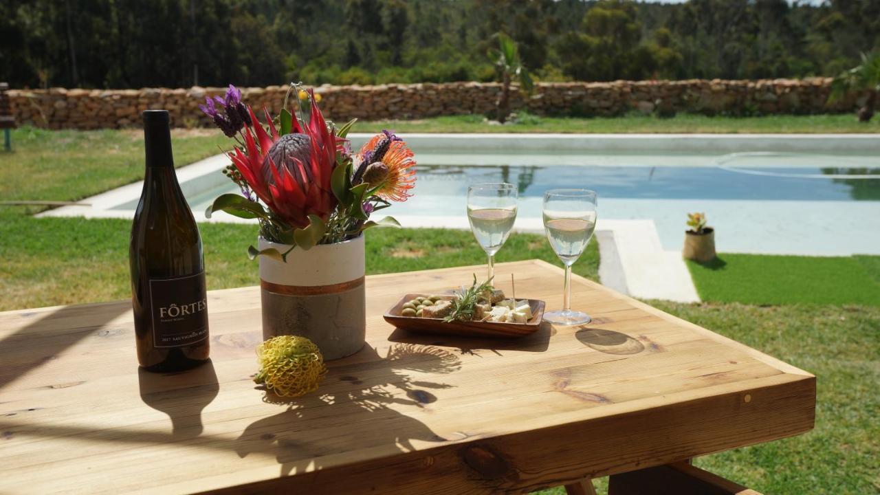 Stellar Overberg Travellers Lodge Napier Bagian luar foto
